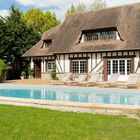 Superbe Maison Normande Avec Piscine A 3 Minutes De La Mer Auberville Dış mekan fotoğraf